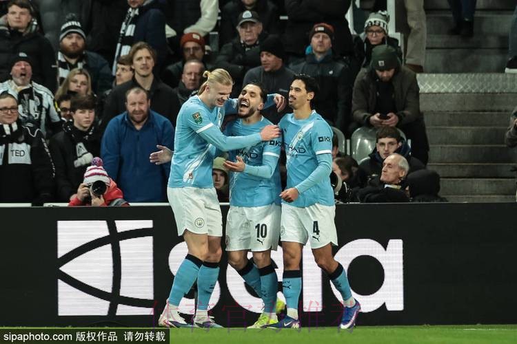 联赛杯-塞梅尼奥连场破门谢尔基建功 曼城2-0纽卡 联赛杯-塞梅尼奥连场破门谢尔基建功 曼城2-0纽卡